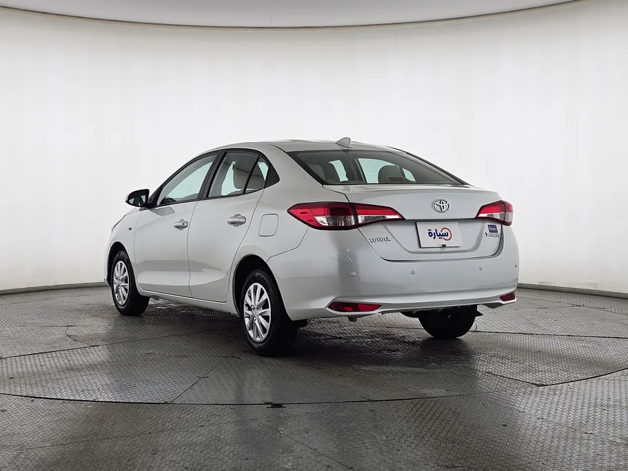 تويوتا يارس Y 2021 