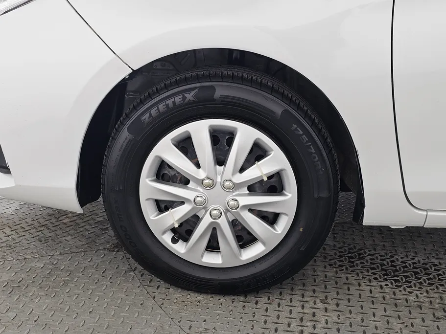 تويوتا يارس Y 2021 