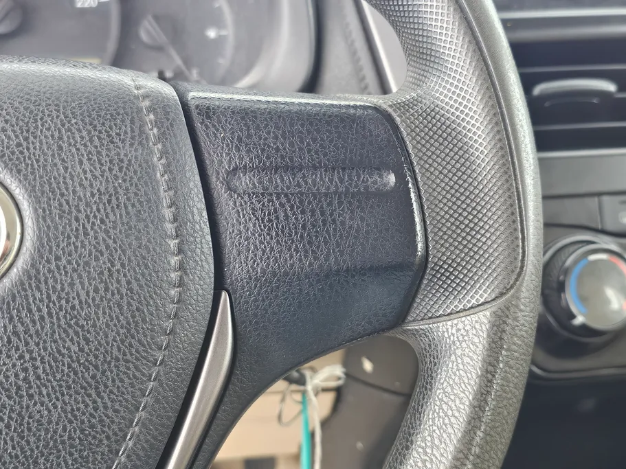 تويوتا يارس Y 2021 