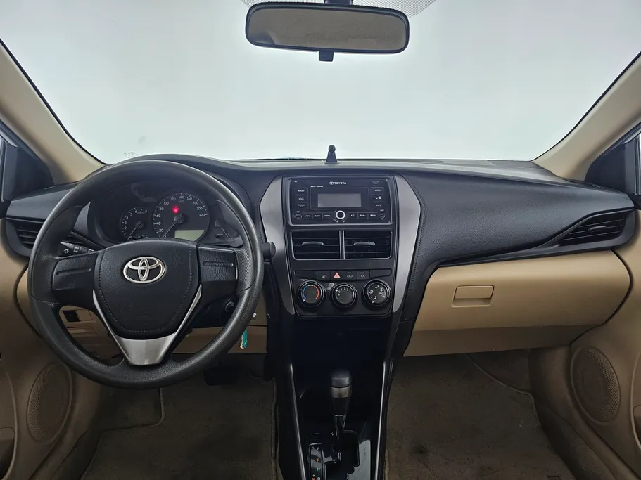 تويوتا يارس Y 2021 