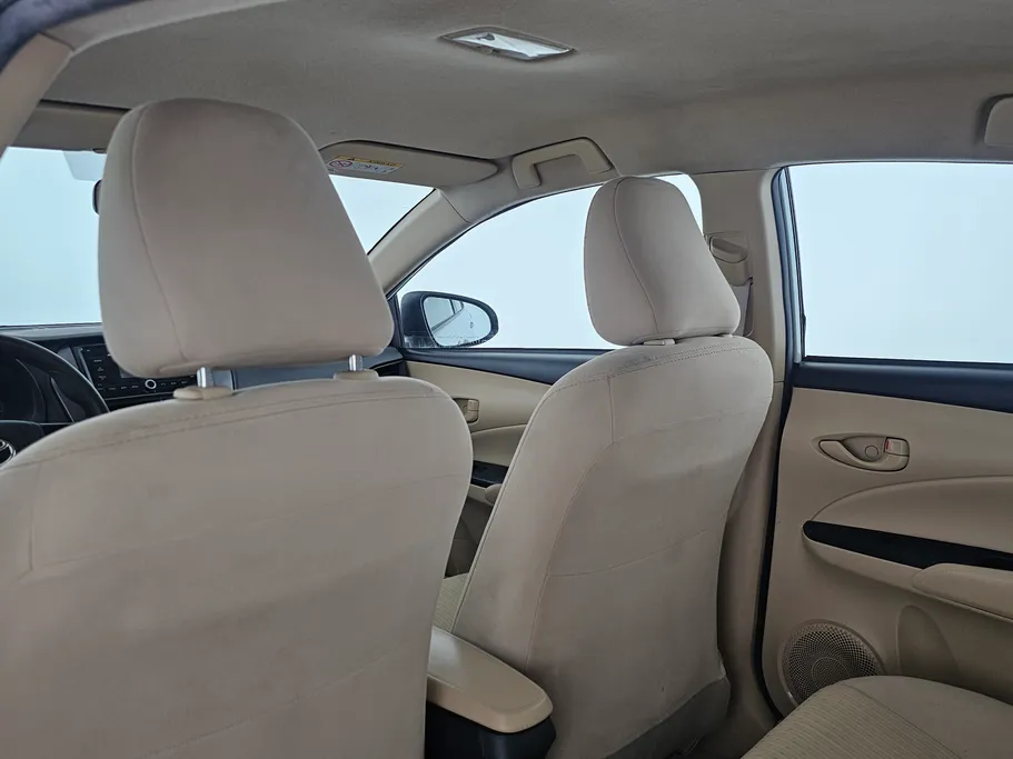 تويوتا يارس Y 2021 