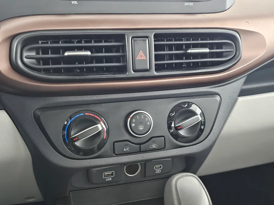 2024 Hyundai Grand i10 Fleet 