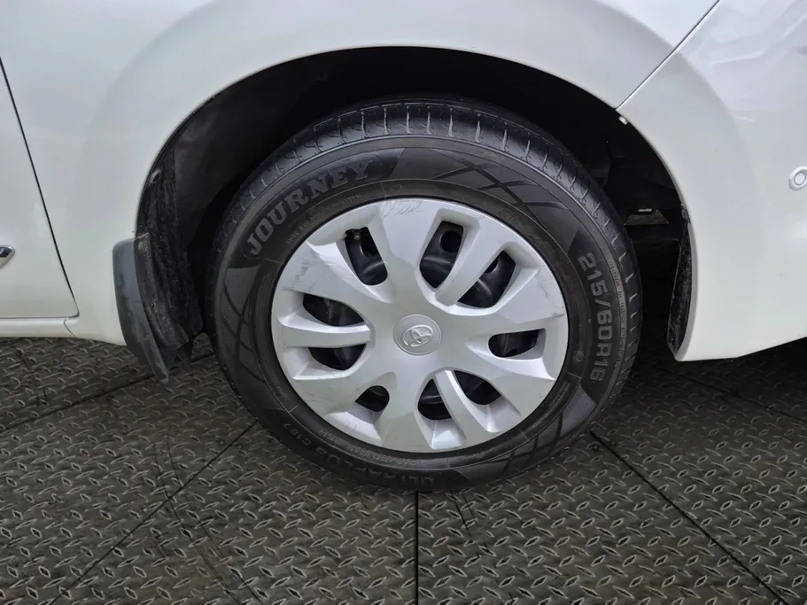 تويوتا اينوفا STD 2022 