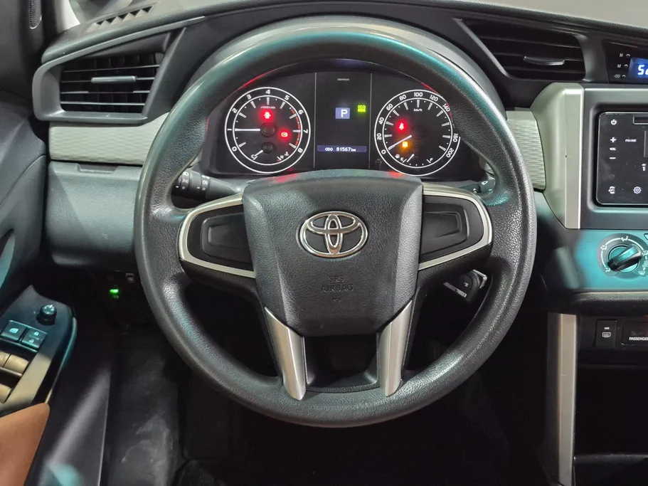 تويوتا اينوفا STD 2022 