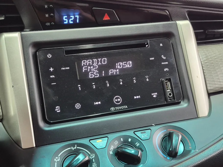 تويوتا اينوفا STD 2022 