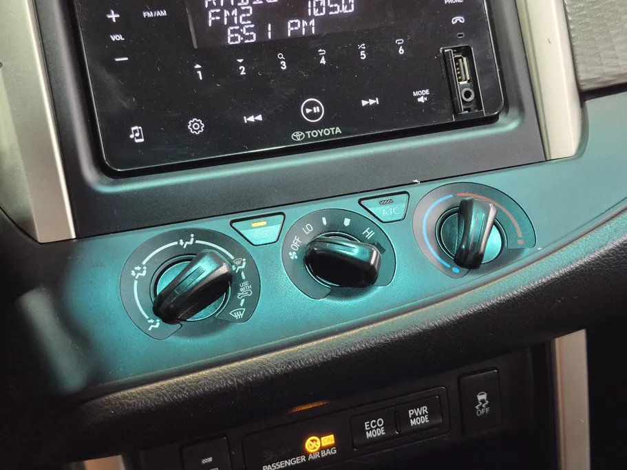 تويوتا اينوفا STD 2022 