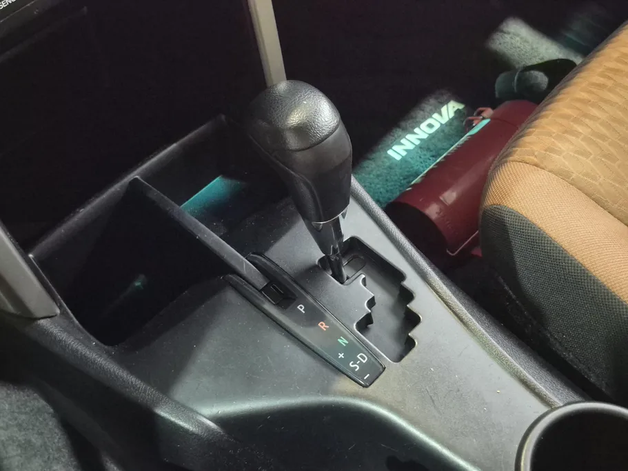 تويوتا اينوفا STD 2022 