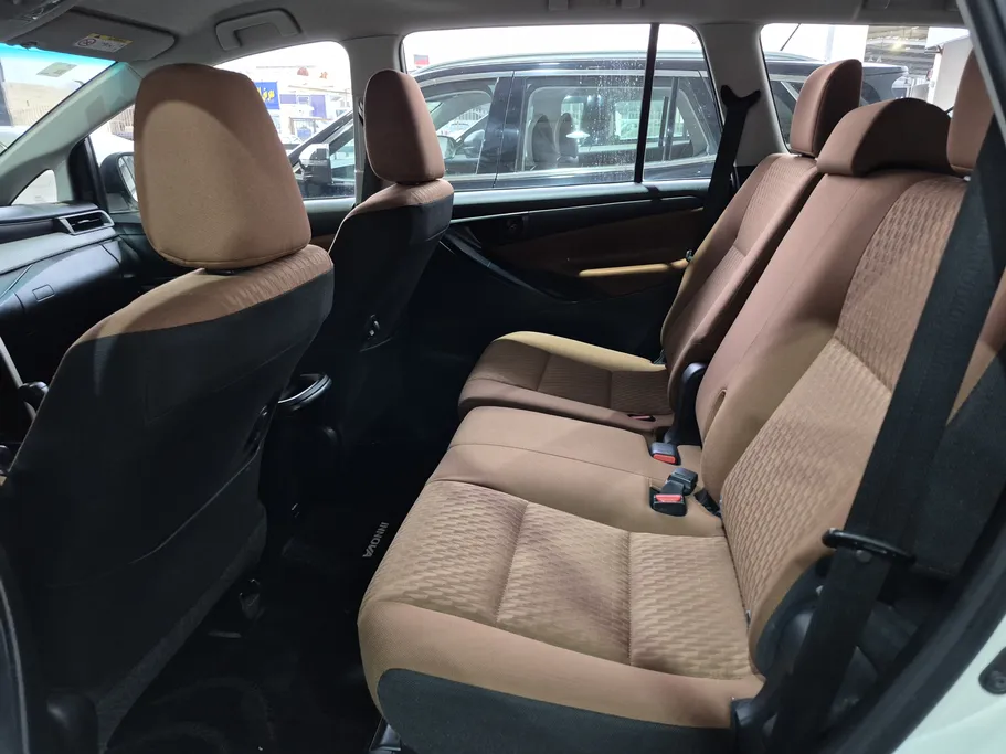 تويوتا اينوفا STD 2022 