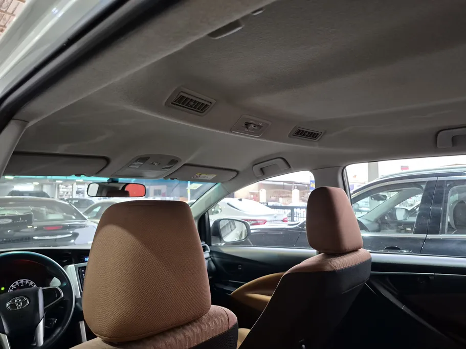 تويوتا اينوفا STD 2022 