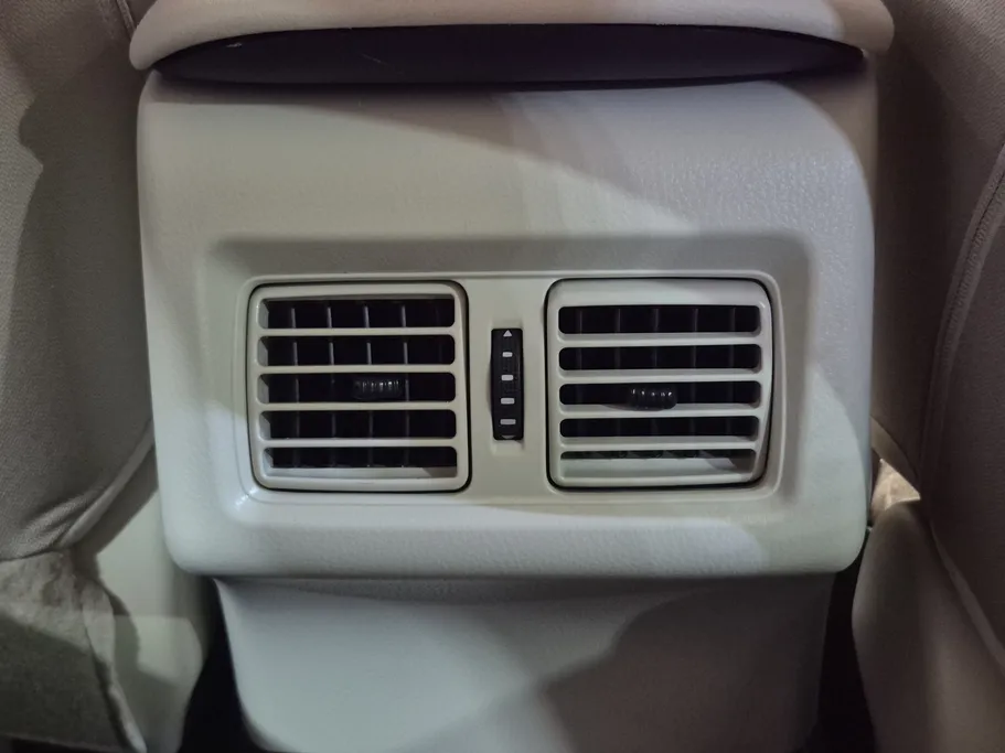 2023 Toyota Camry  SE 