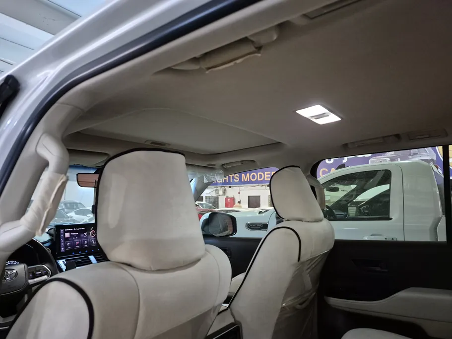 تويوتا لاندكروزر GXR3 2024 