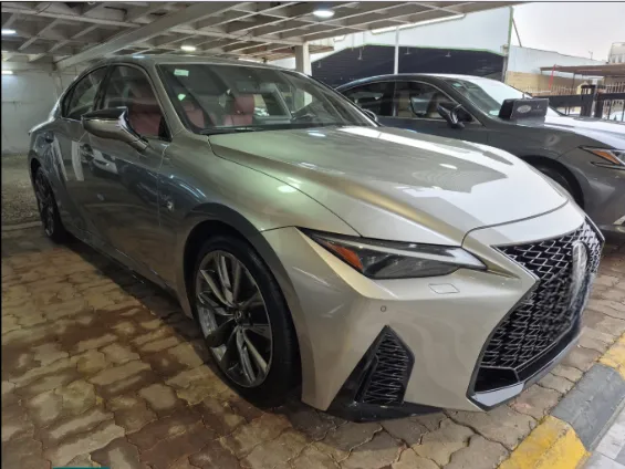 لكزس IS 350 F Sport 2022 