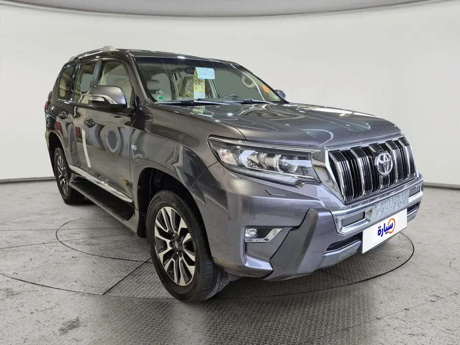 تويوتا برادو VX 2022 