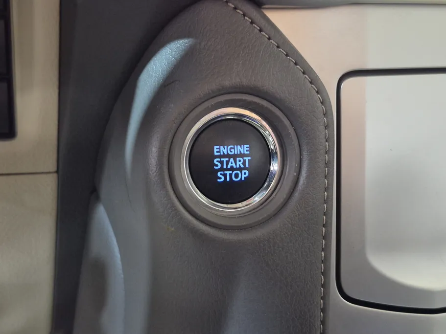 تويوتا برادو VX 2022 