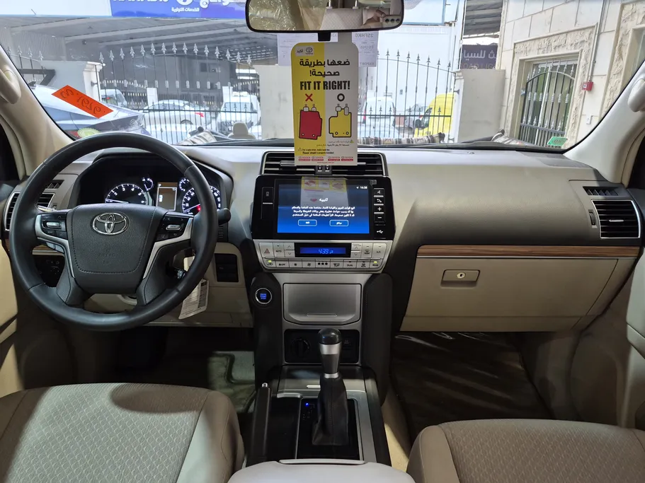 تويوتا برادو VX 2022 