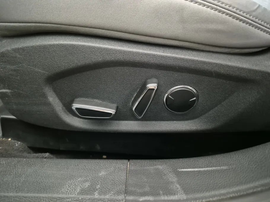 2021 Ford Taurus Ambiente 