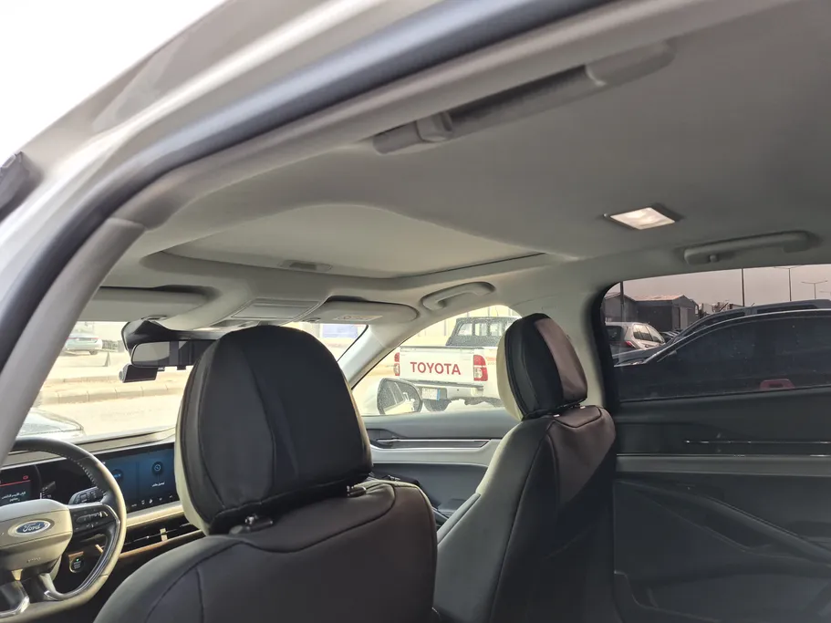 2024 Ford Taurus Ambiente 