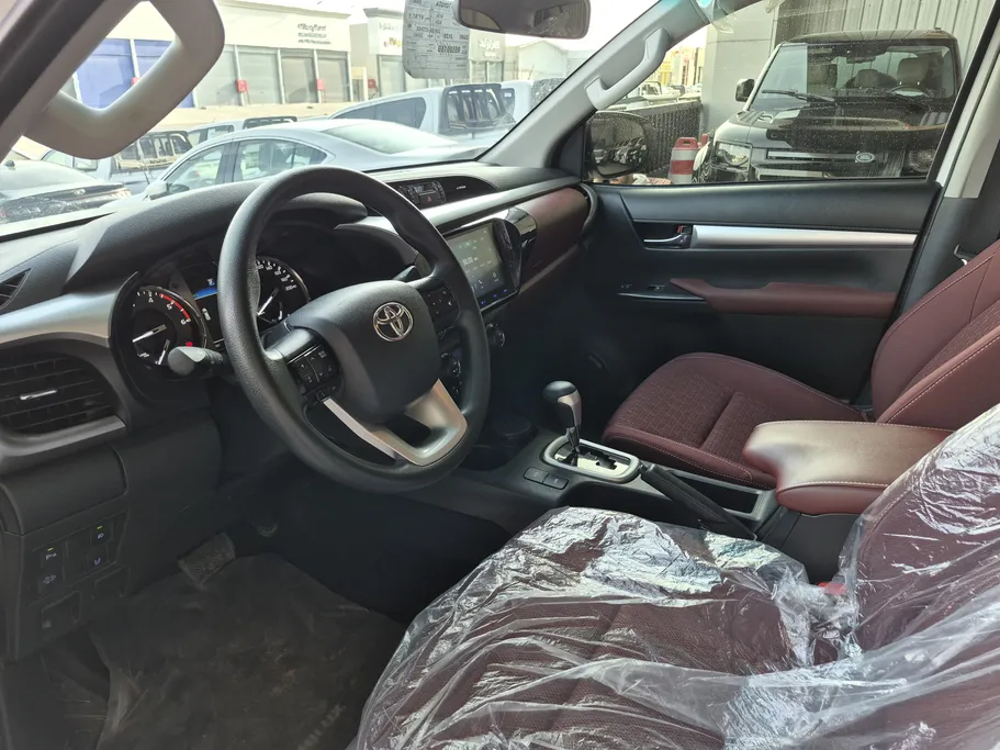 2024 Toyota Hilux SGLX 4X4 AT DSL 