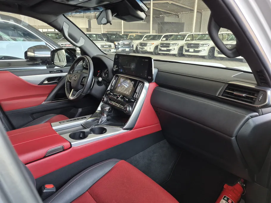 لكزس LX 600 FF F-Sport 2022 