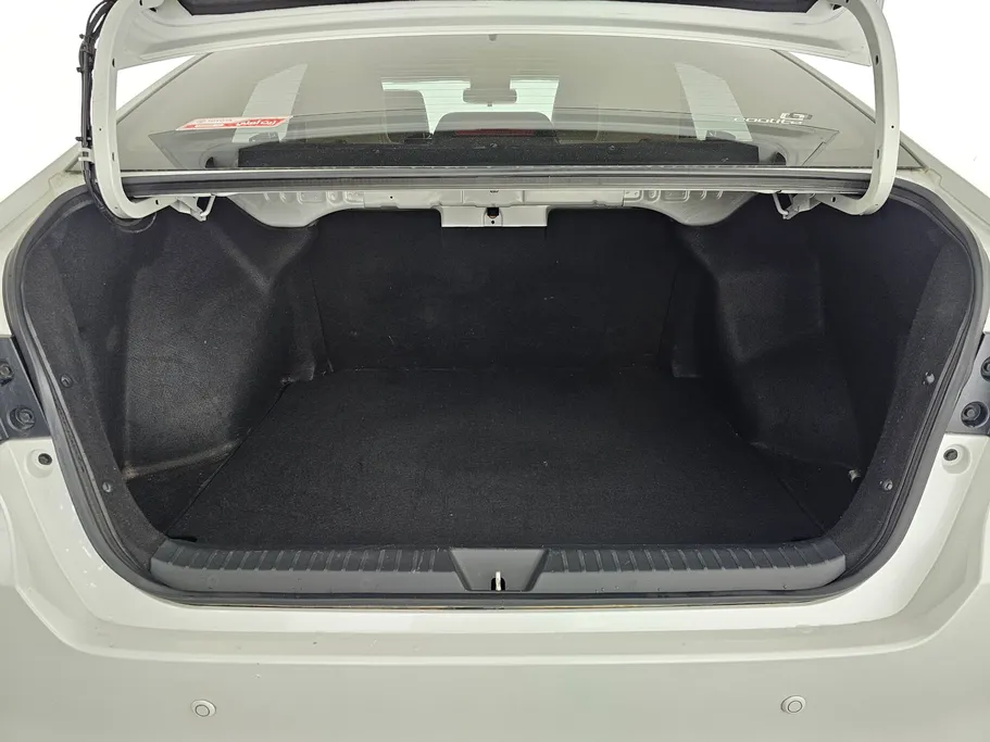 2023 Toyota Yaris  YX 