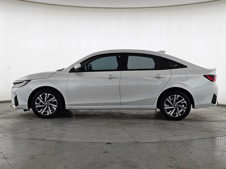 2023 Toyota Yaris  YX 