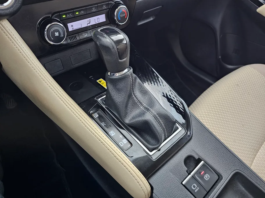 2023 Toyota Yaris  YX 