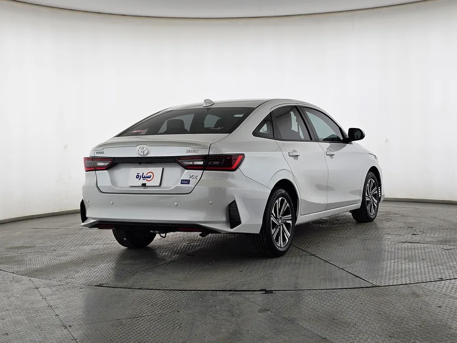 2023 Toyota Yaris  YX 