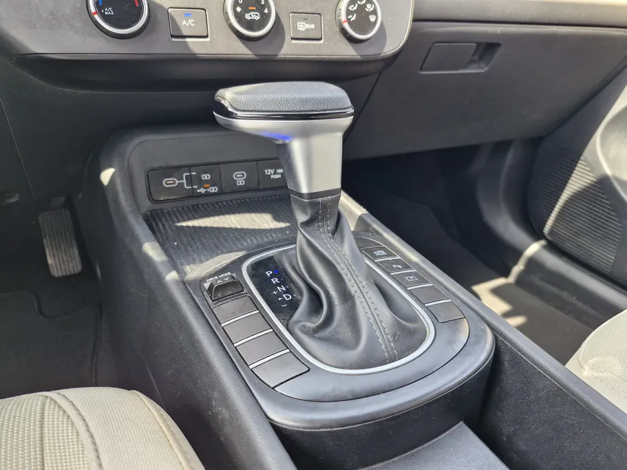 2024 Hyundai Kona Fleet 