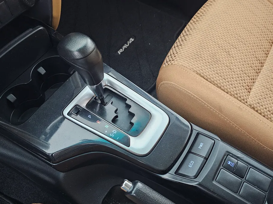 2022 Toyota Fortuner GX2 4x2 