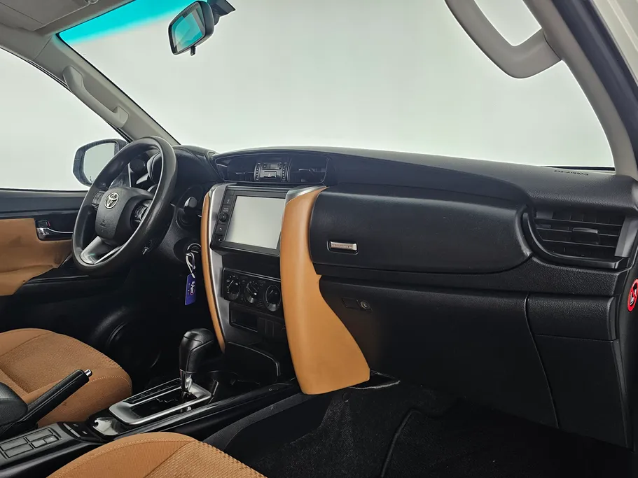 2022 Toyota Fortuner GX2 4x2 