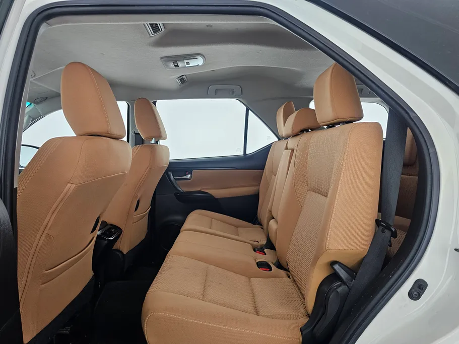 2022 Toyota Fortuner GX2 4x2 