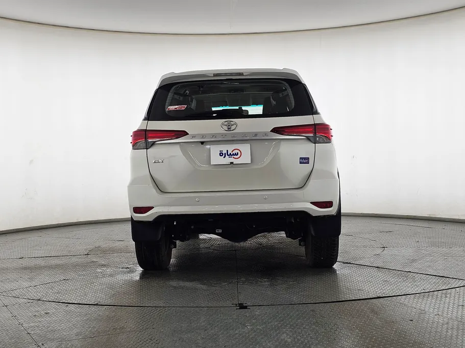 2022 Toyota Fortuner GX2 4x2 