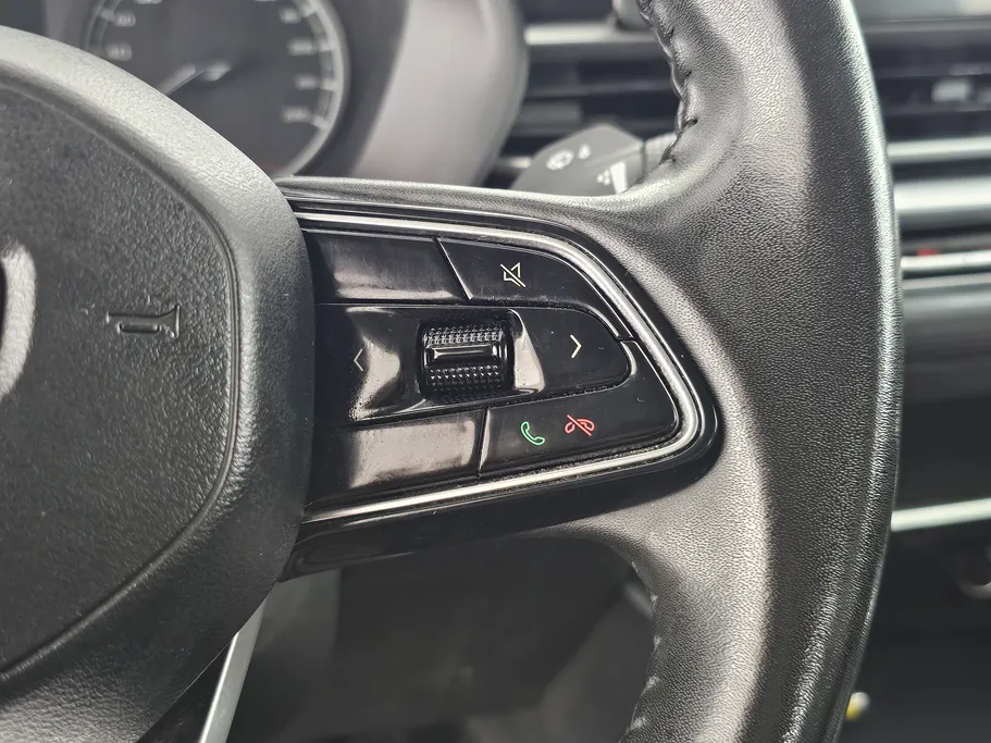 جيلي امجراند GS 2024 