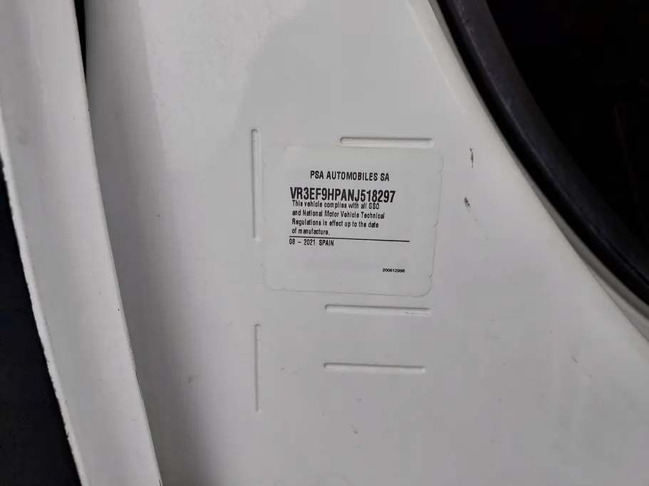 2022 Peugeot Partner Short van 