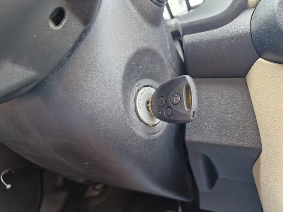 تويوتا يارس Y 2023 