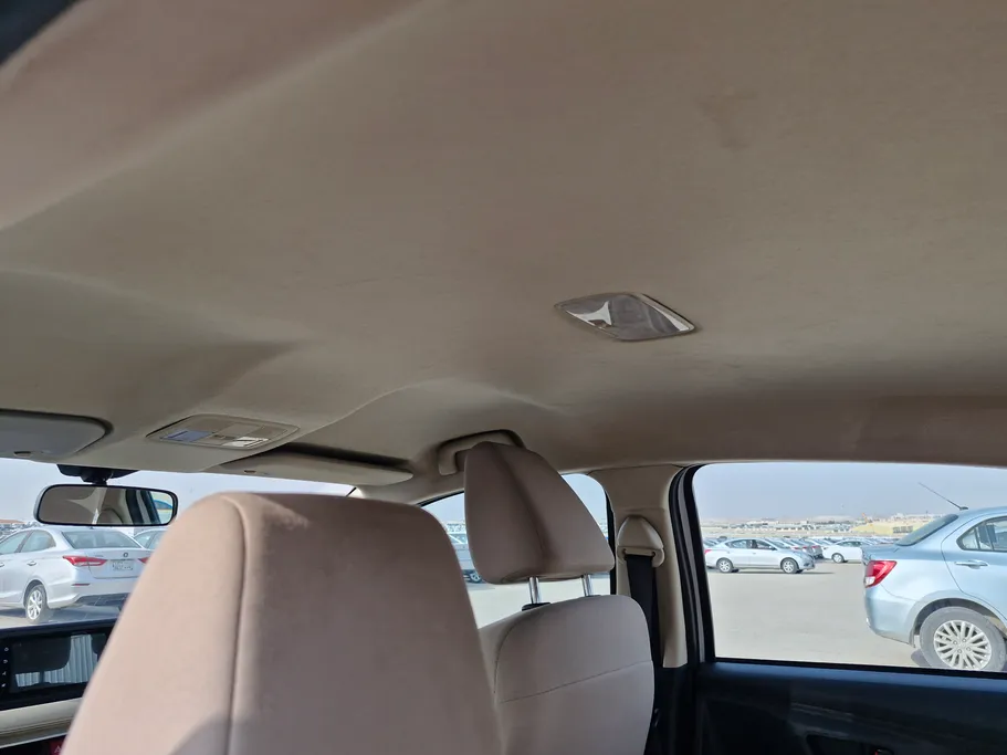 تويوتا يارس Y 2023 