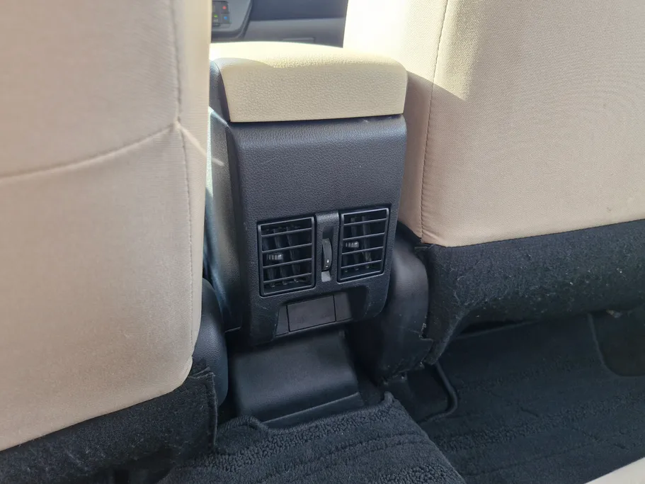 تويوتا يارس Y 2023 