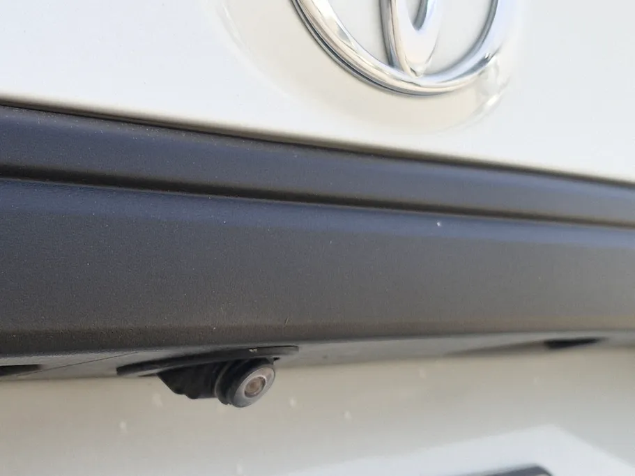 تويوتا يارس Y 2023 