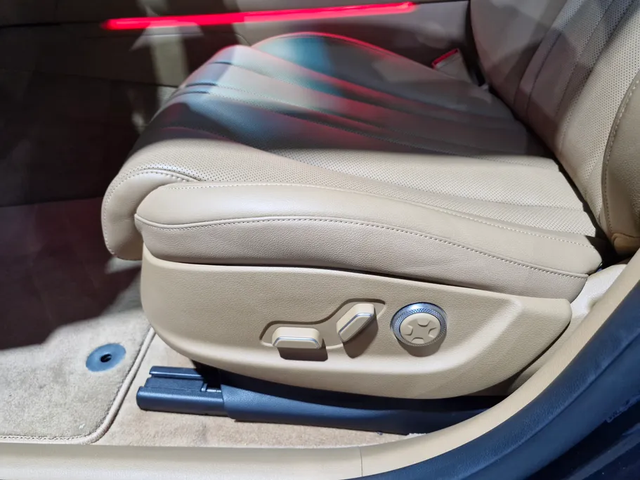 2025 Genesis G80 PRESTIGE 