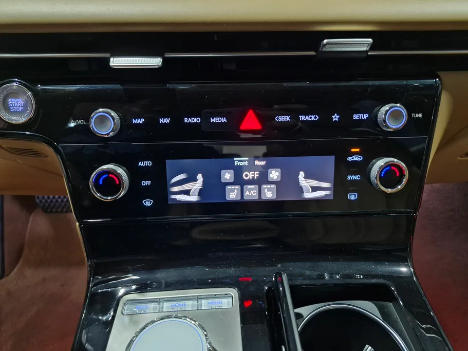 2025 Genesis G80 PRESTIGE 