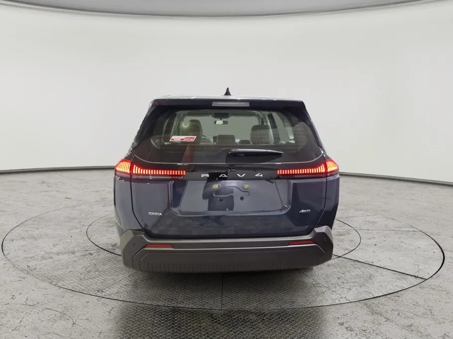 تويوتا راف فور LE 2026 