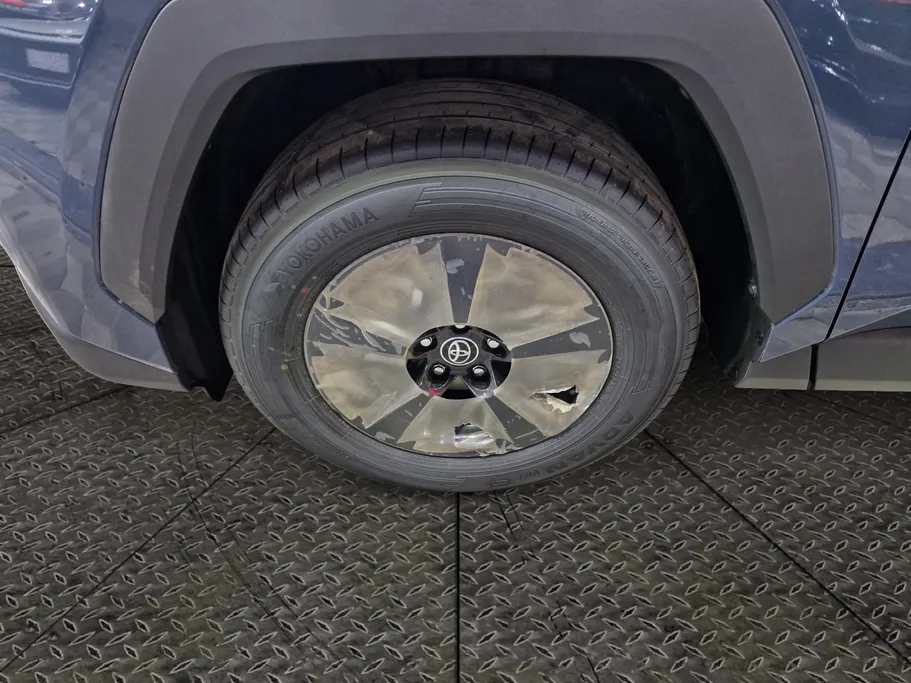 تويوتا راف فور LE 2026 