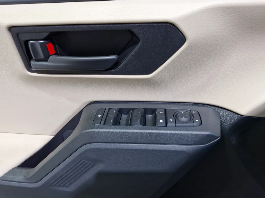 تويوتا راف فور LE 2026 