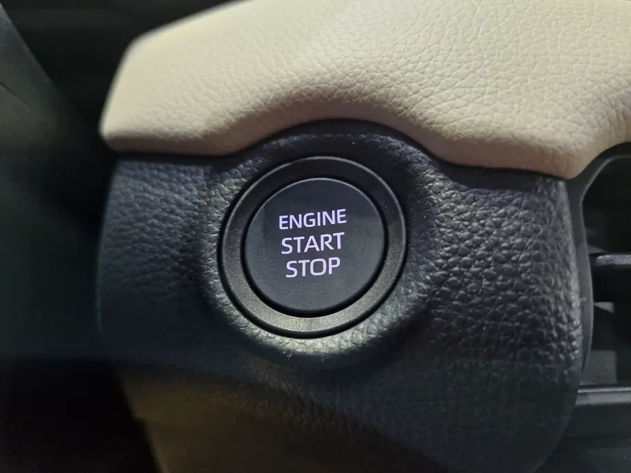 تويوتا راف فور LE 2026 