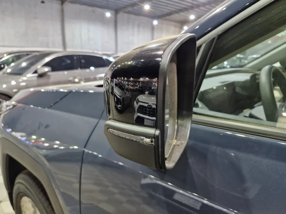 تويوتا راف فور LE 2026 