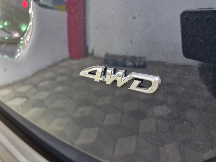 تويوتا راف فور LE 2026 