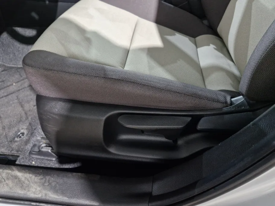 تويوتا كورولا XLI 2022 