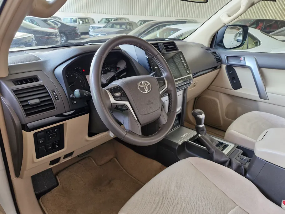 تويوتا برادو TXL1 V6 2022 