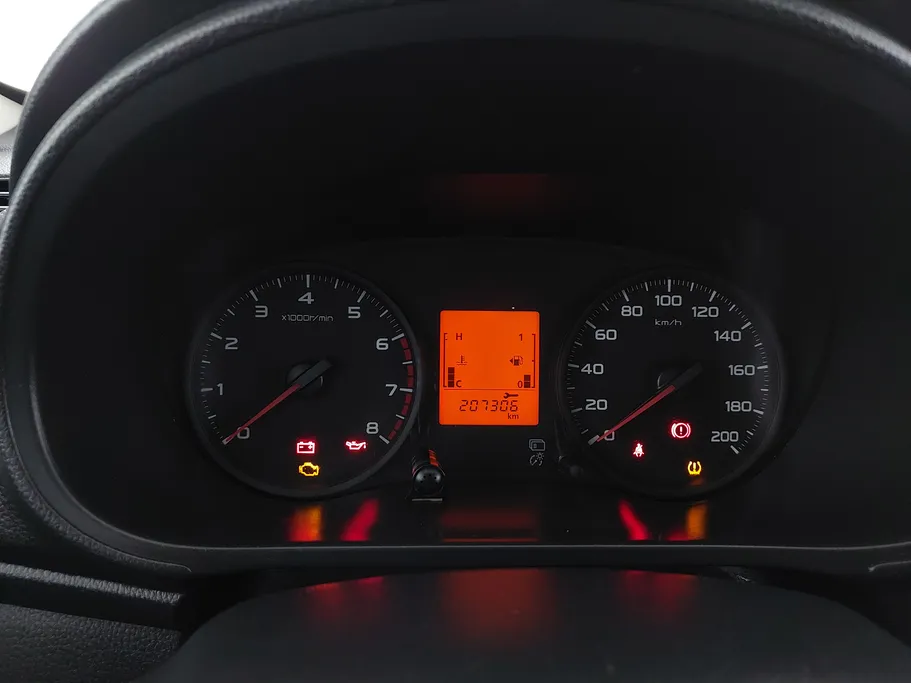 ميتسوبيشي L200 DC 4x2 2021 