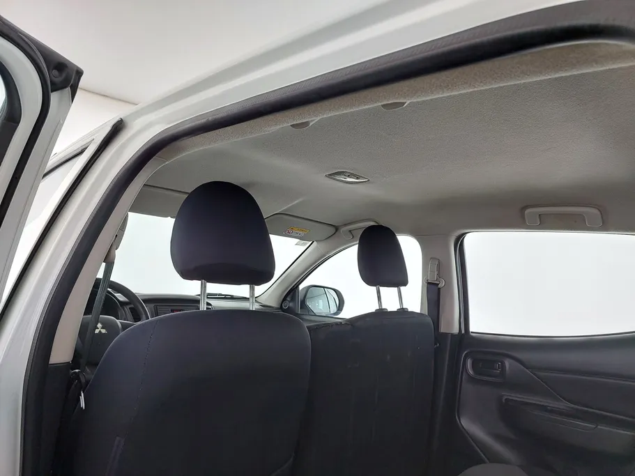 ميتسوبيشي L200 DC 4x2 2021 